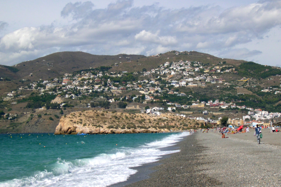 Playa del Peñón de Salobreña