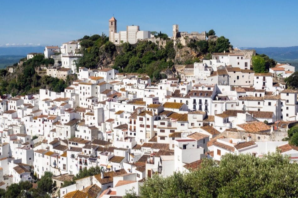5+1 most stunning White Towns in Malaga, Spain