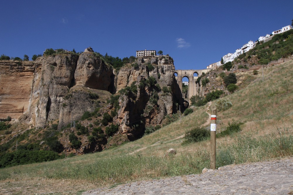 Foto de Mirador de la Gran Senda de Malaga en Alfarnate en Alfarnate, Málaga