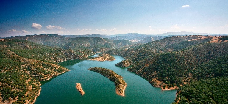 El Parque Natural de la Sierra de Hornachuelos – Embalse de Bembézar