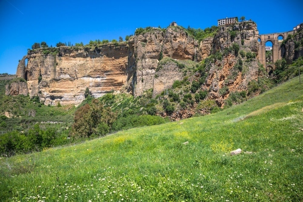 Aussichtspunkt Mirador Puente de Ronda in Ronda mit Blick auf den Tajo