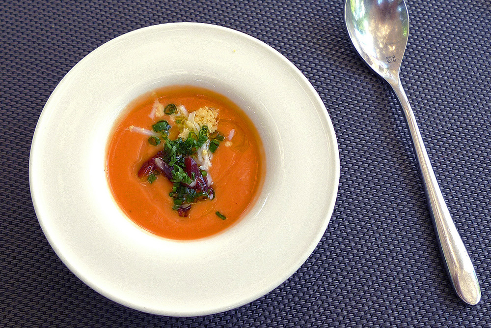 What to eat in Cordoba, Salmorejo soup