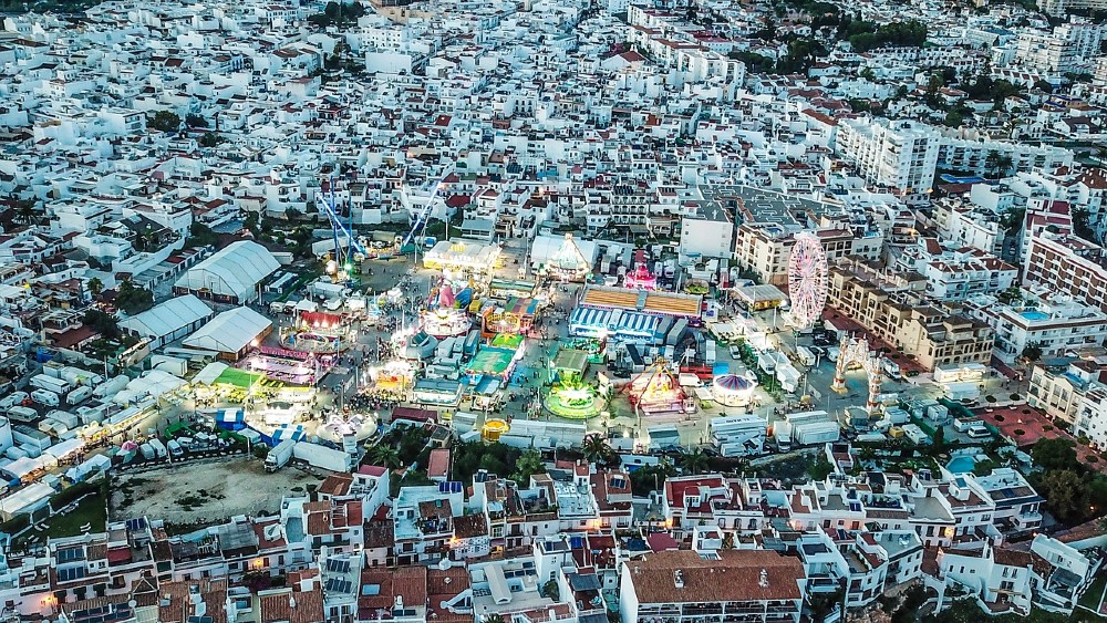 Feria de Nerja vista desde el aire