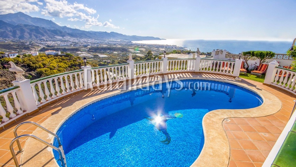 Great value for money to rent villas in Andalusia (Nerja)