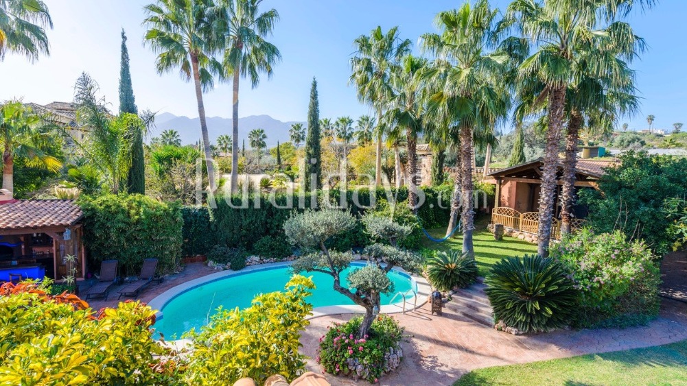 Ferienhaus mit fantastischem Garten (Alhaurín de la Torre, Malaga)