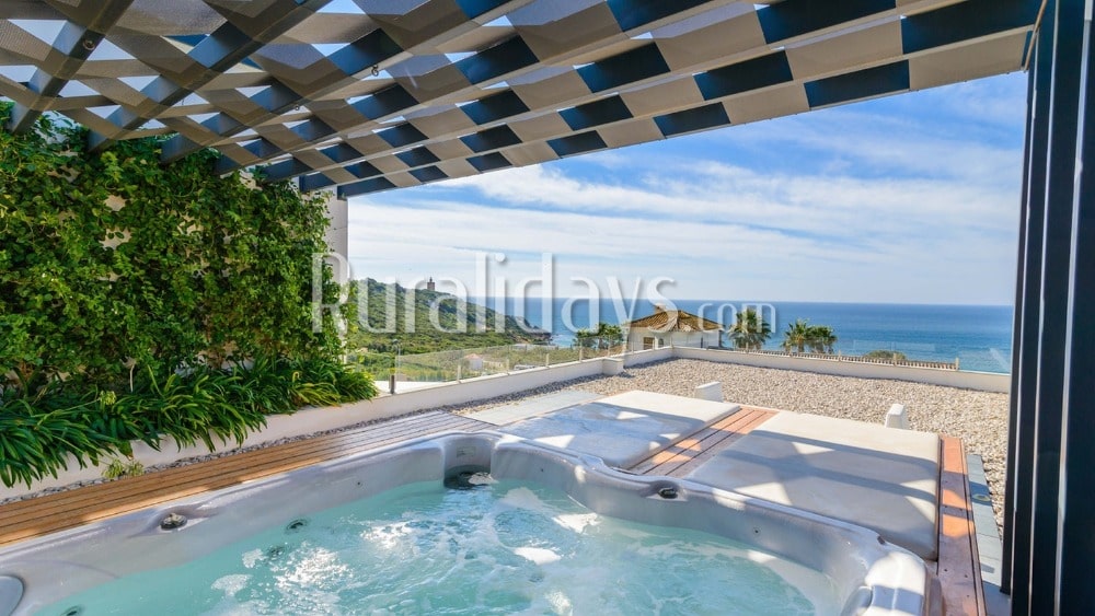 Luxusvilla mit faszinierendem Ausblick in Zahara de los Atunes - CAD2251
