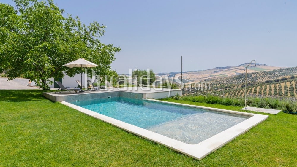 Luxury villa with astonishing views in Montecorto - MAL2739