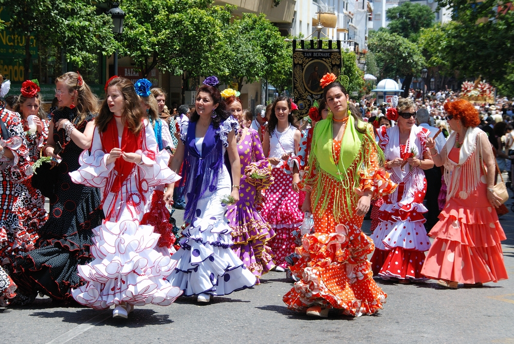 Frauen in Flamenco Kleider