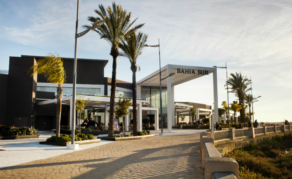 Centro comercial Bahía Sur en San Fernando