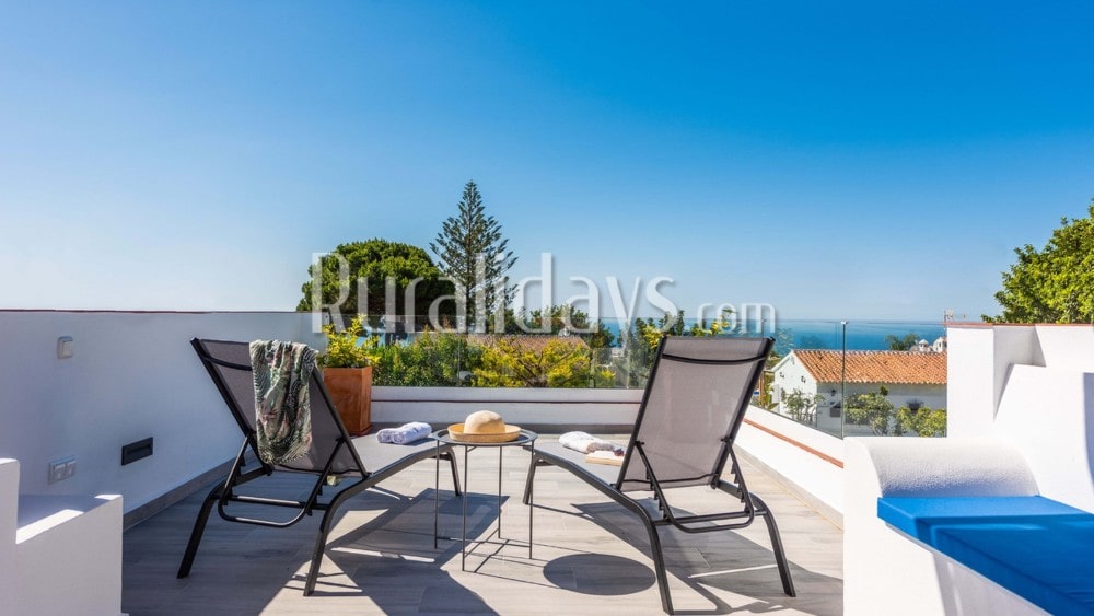 Casa vacacional con impresionantes vistas en Nerja - MAL3042