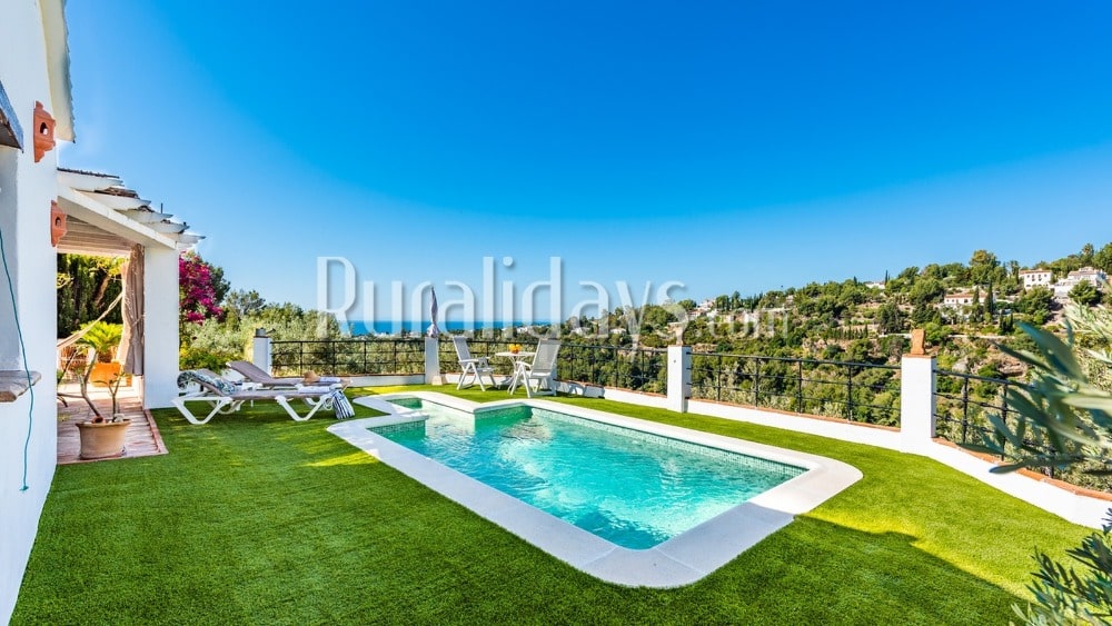 Charming and cosy holiday home for four people in Frigiliana - MAL1294