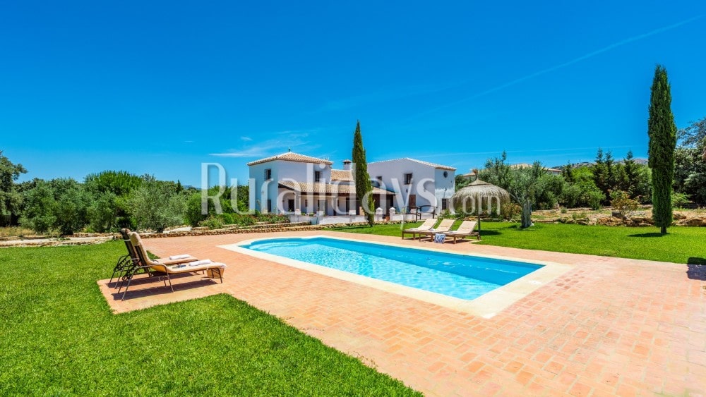 Villa con vistas a las montañas de la Serranía de Ronda - MAL2947