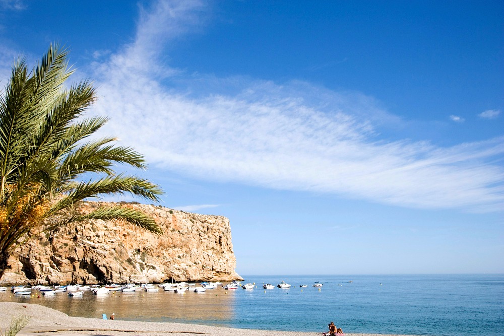 Plage de Calahonda à Motril - meilleures plages d'Andalousie