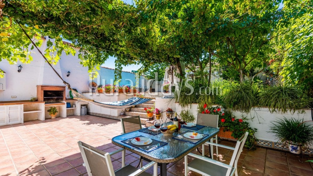 Fenced villa with spacious indoor in El Real de la Jara - SEV2533