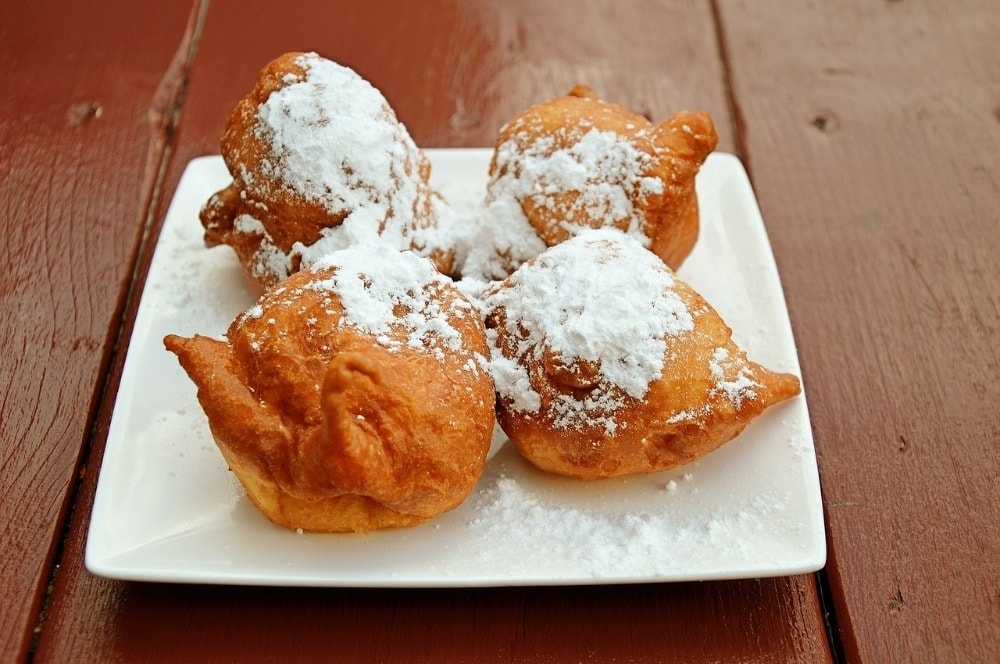 Buñuelos de viento for the Holy Week in Andalucia