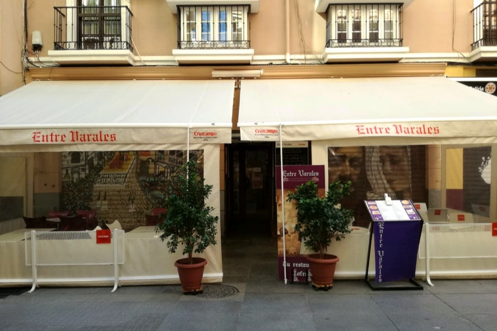 Entre Varales - Essen in Malaga in der Karwoche