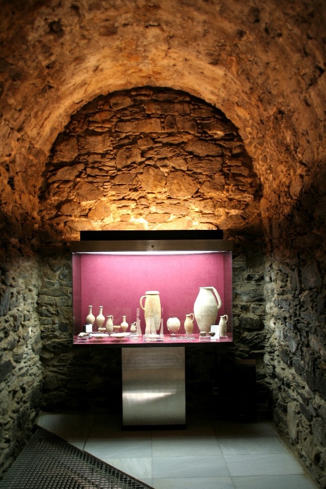 Museo Arquológico Cueva de los Siete Palacios - Qué hacer en Almuñécar