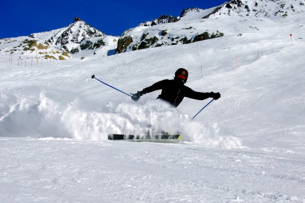 Skifahren in Sierra Nevada (Granada)