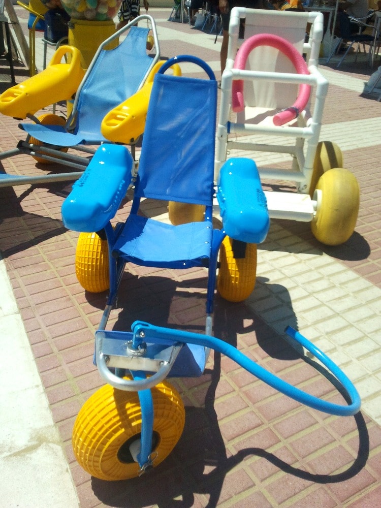 Tiralos dans la plage de Isla Cristina