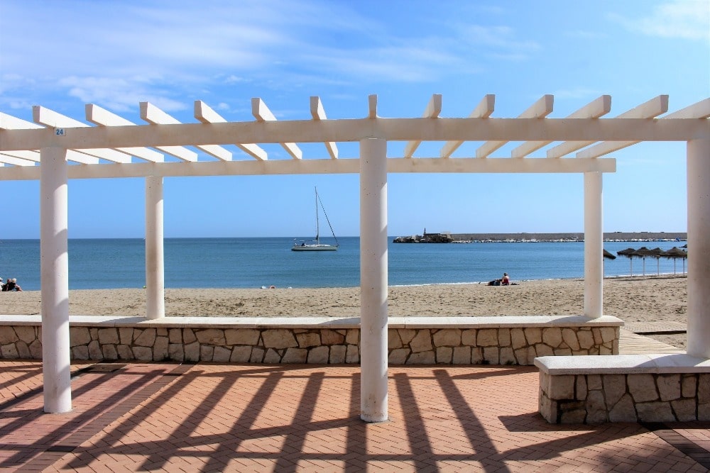 Beach and promenade in Fuengirola