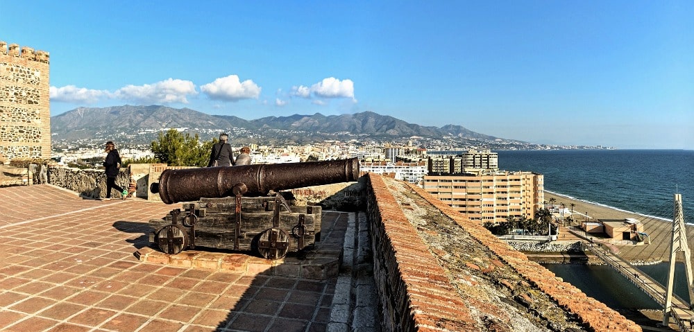 Vues panoramiques depuis le château de Sohail à Fuengirola
