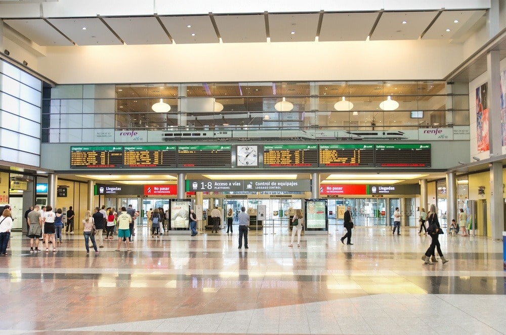 Interior de la estación de tren de Málaga