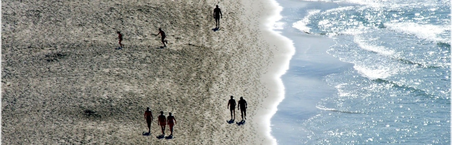 Mejores playas nudistas en Málaga