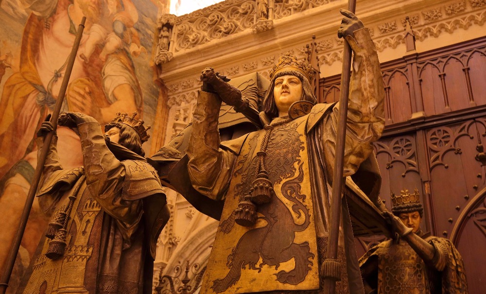 Tumba de Cristóbal Colón el la catedral de Sevilla