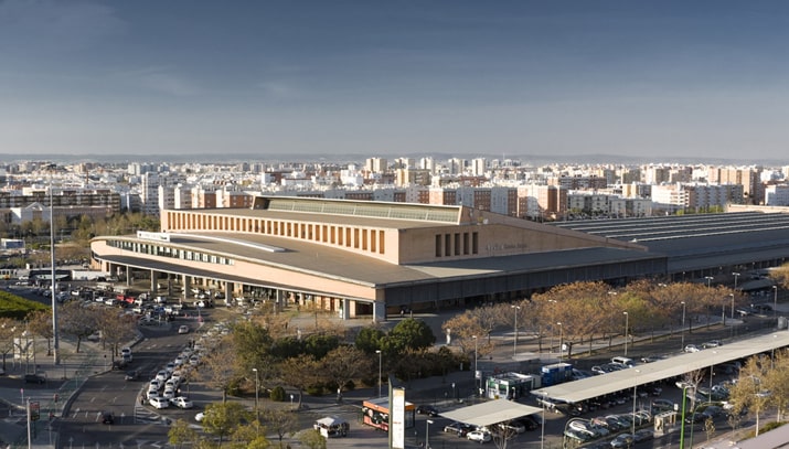 Luchtfoto van het treinstation Sevilla