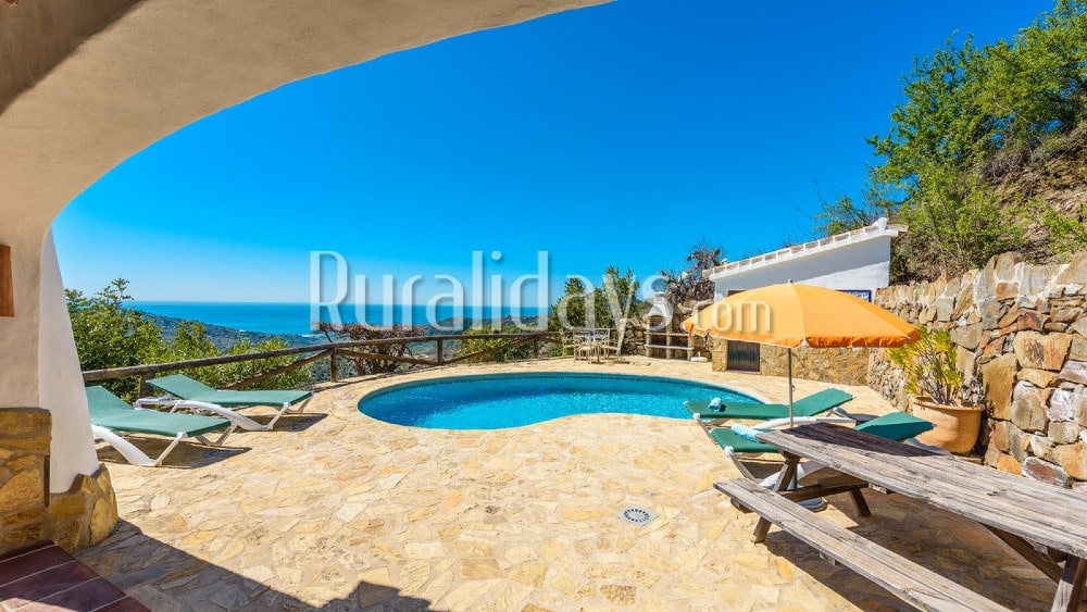Casa de vacaciones con asombrosas vistas al mar en Cómpeta - MAL0597