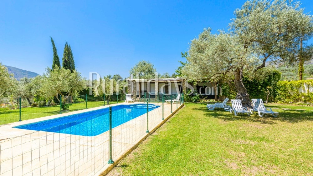 Fantastische villa met een ruime tuin in Órgiva - GRA0908