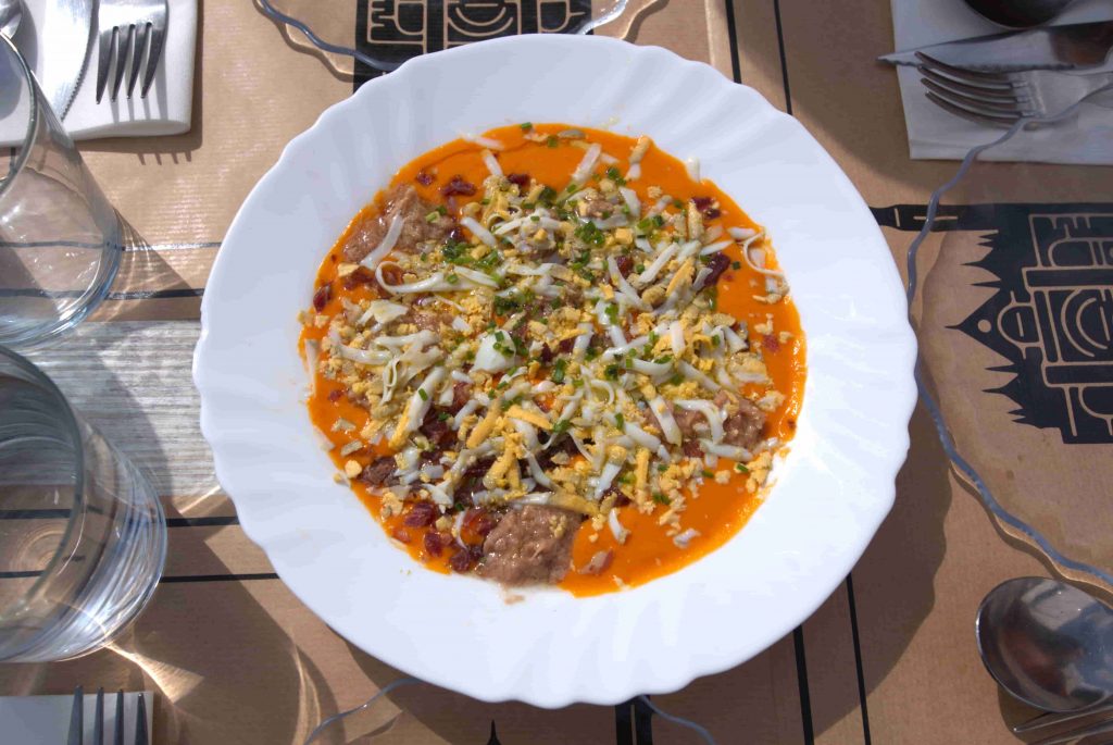 Plato de Porra Antequerana